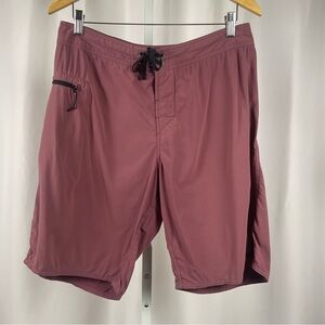 Patagonia Men's Size 32 Wavefarer Boardshorts Plum Swim Trunks Shorts Outdoor